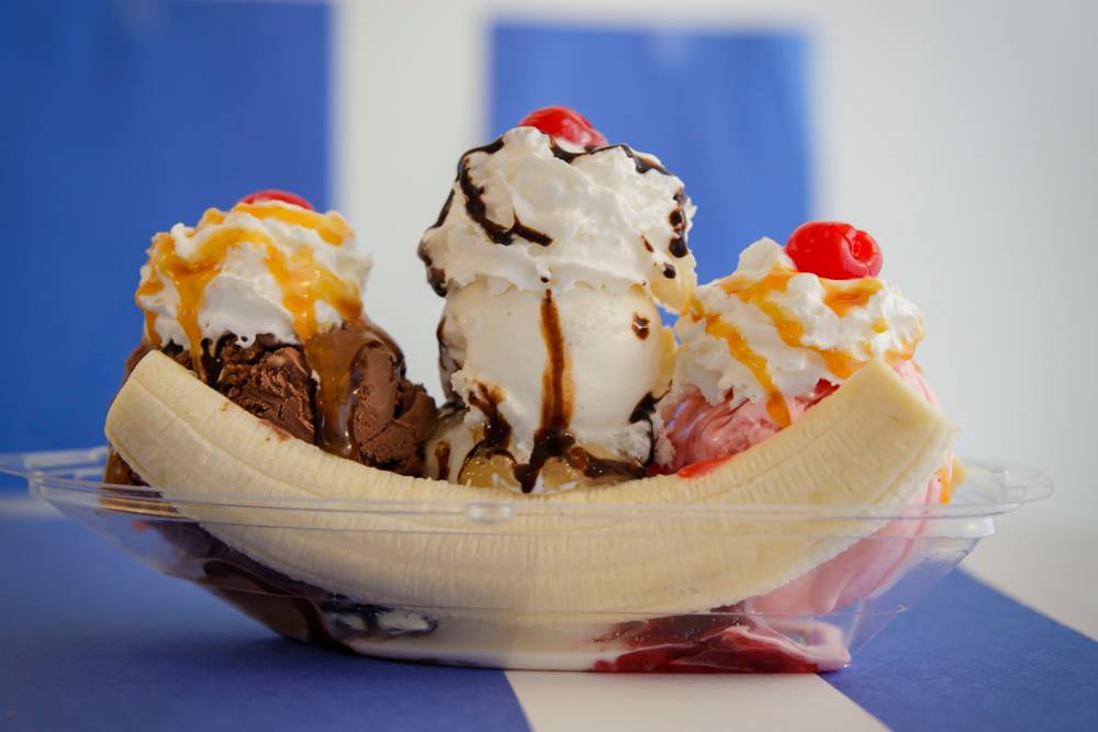 27 Irresistible Gifts For Ice Cream Lovers That They'll Go Banana Splits  Over